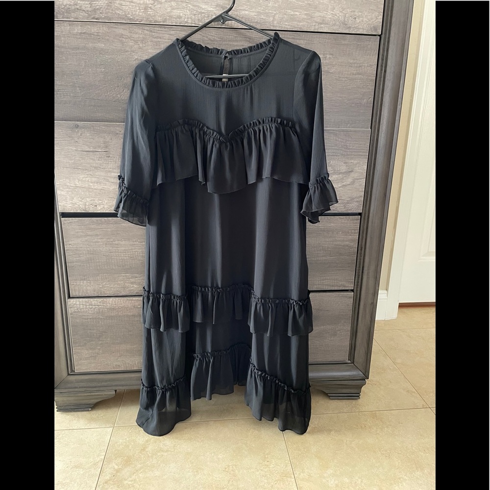 Kensie Black Ruffled dress